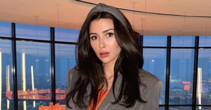 Анна Заворотнюк 