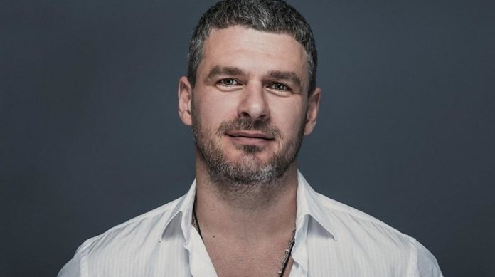 Обраниця Арсена Мірзояна вагітна втретє?