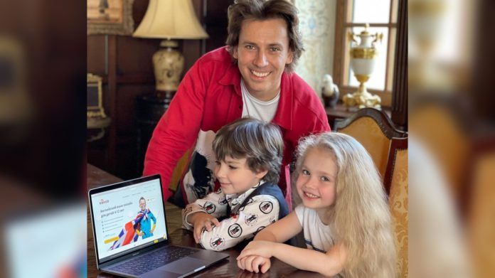 Максим Галкін та двійнята Максим Галкін та двійнята