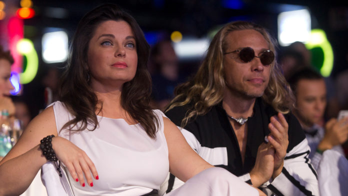 Як виглядав справжній тато 48-річної Наташі Корольової