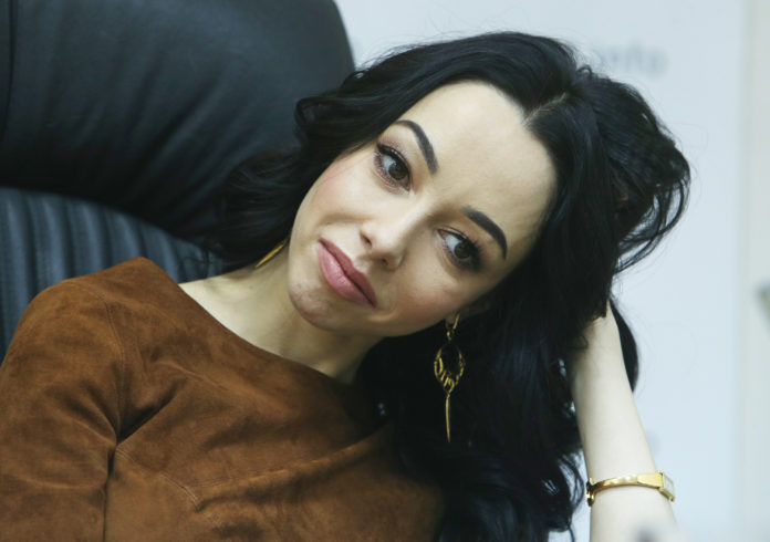 Катерина Кухар повідомила про травму, яку отримала під час виступу Катерина Кухар повідомила про травму, яку отримала під час виступу