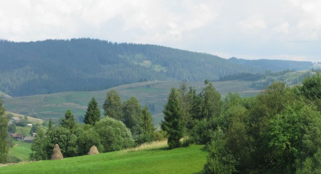 Яке літо чекає на українців у 2021 році? Відповідь дали астрологи: зливи, бурі та спекотливе сонце 