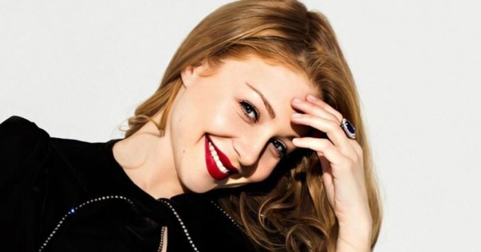 Мама Тіни Кароль вперше дала інтерв'ю