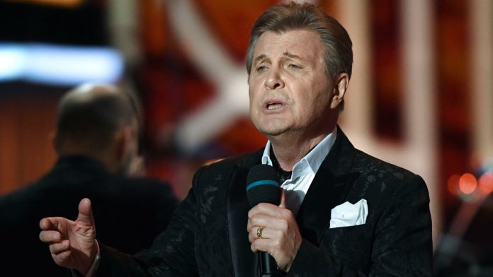 Лев Лещенко