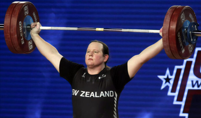 Жінка-трансгендер Лорел Хаббард, яка раніше була Гевіном Жінка-трансгендер Лорел Хаббард, яка раніше була Гевіном