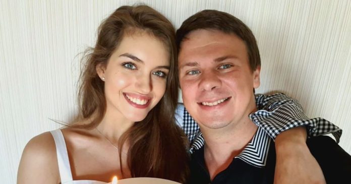 Дмитро Комаров і Олександра Кучеренко Дмитро Комаров і Олександра Кучеренко