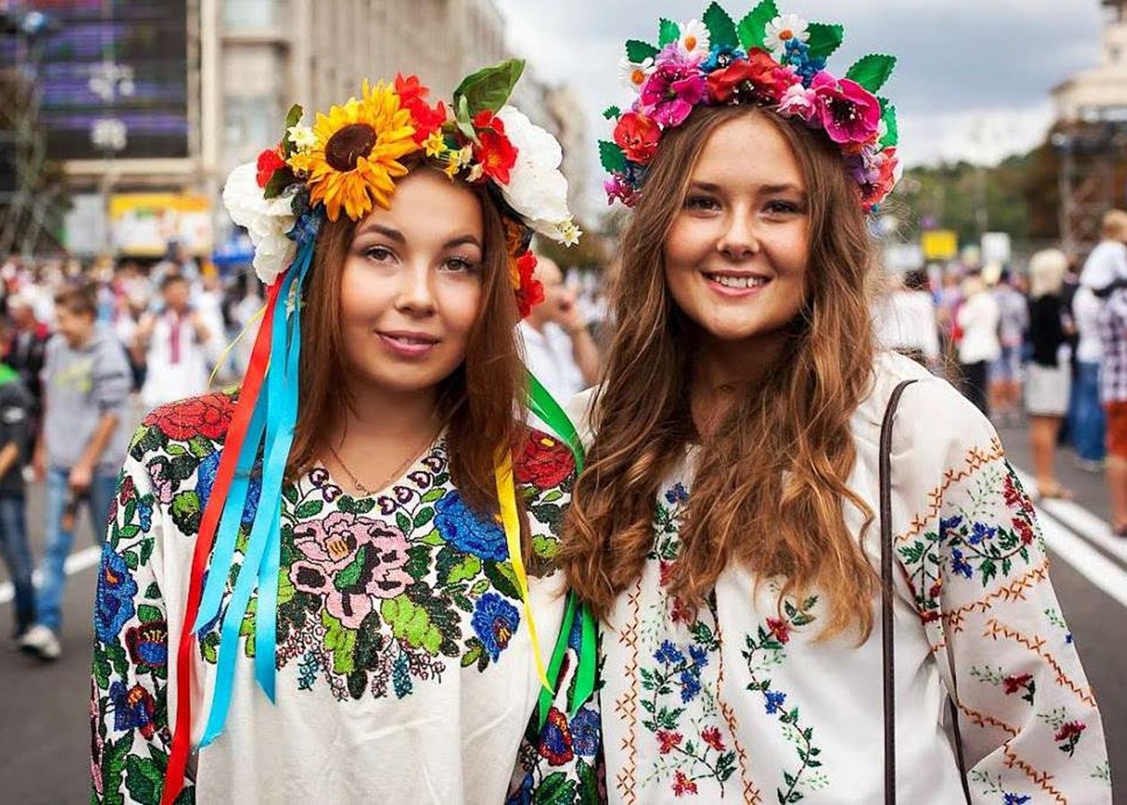 О чем говорят украинцы сегодня. Этнические Украинки. Красивые Украинки. Украина народ. Жители Западной Украины.