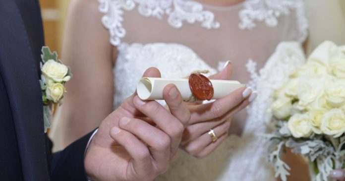 Фото взяте з мережіЧому наречений відправився за решітку одразу після весілля?