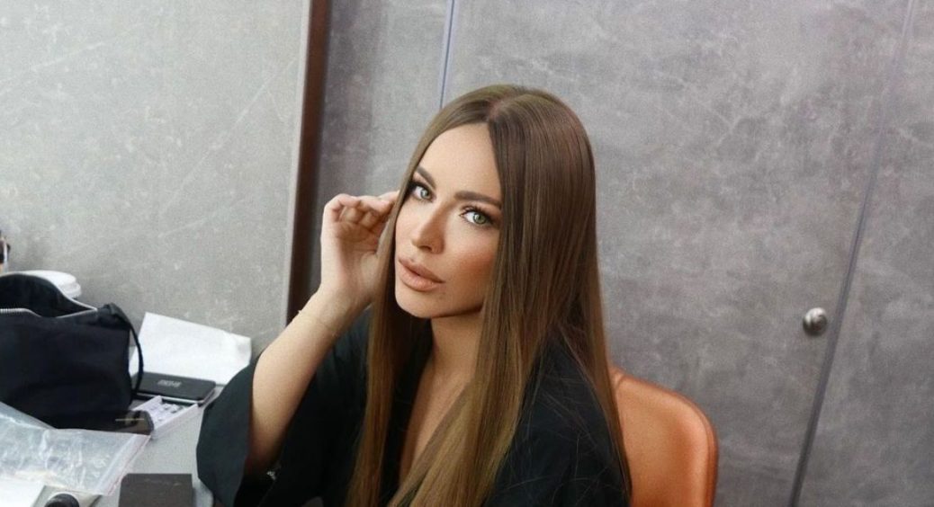 Ані Лорак забрала звинувачення до Меладзе назад через тиск зіркового оточення: “Навіть друзі не підтримали” 