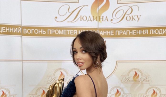 Катерина Кухар вразила віковими змінами у зовнішності