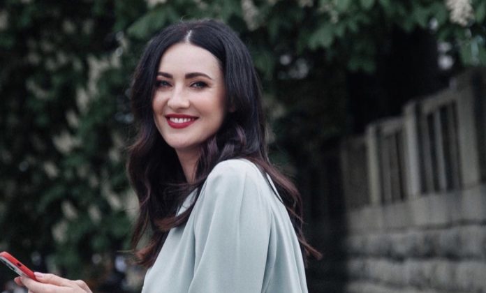 Соломія Вітвіцька показала округлий живіт і натякнула на вагітність 