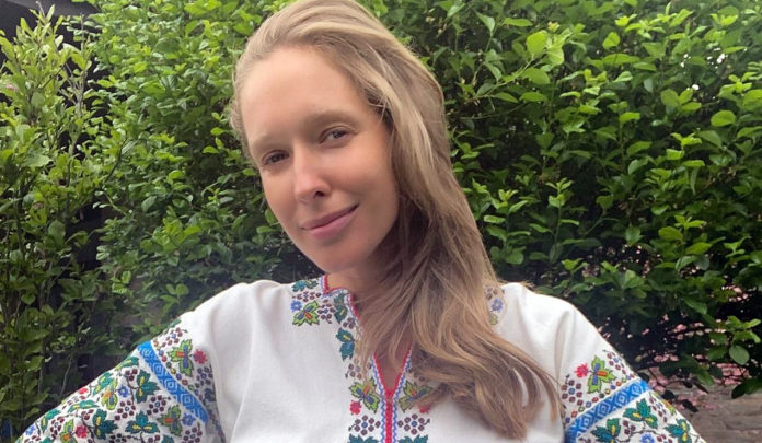 Який вигляд має перший чоловік Каті Осадчої Який вигляд має перший чоловік Каті Осадчої