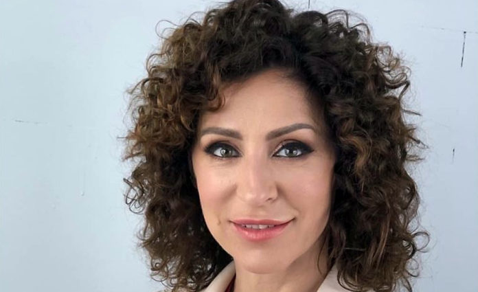 Молодший за Костіцина на 14 років: як виглядає наречений Надії Матвєєвої