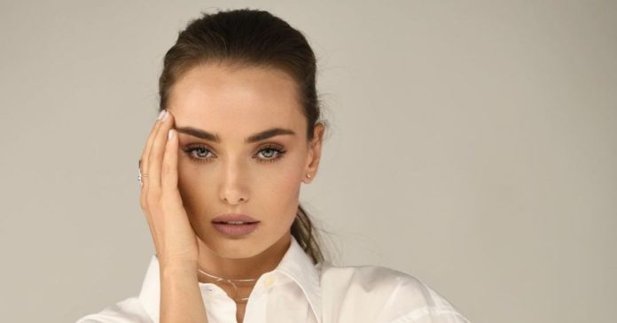 Ксенія Мішина