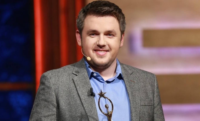 Дмитро Карпачов розповів одній з Супермам, як виховувати сина