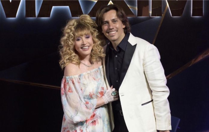 Максим Галкін посвіжішав на курорті та показав дружину Максим Галкін посвіжішав на курорті та показав дружину