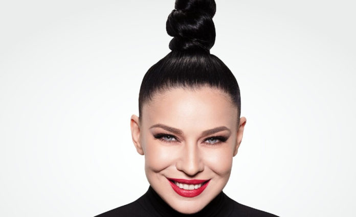 Співачка Йолка