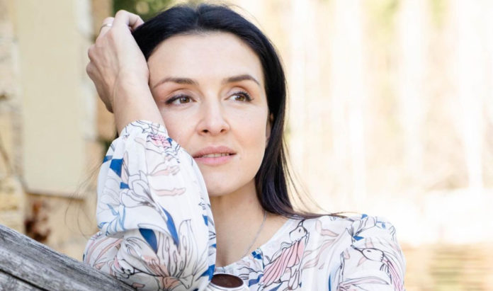 Валентина Хамайко в обнімку з донькою не може підібрати слів