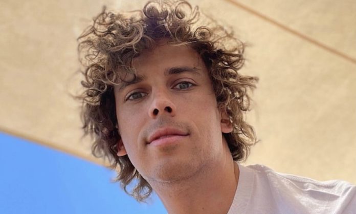 Максим Галкін показав з Ізраїлю Аллу Пугачову та єдину дочку Лізу Максим Галкін показав з Ізраїлю Аллу Пугачову та єдину дочку Лізу