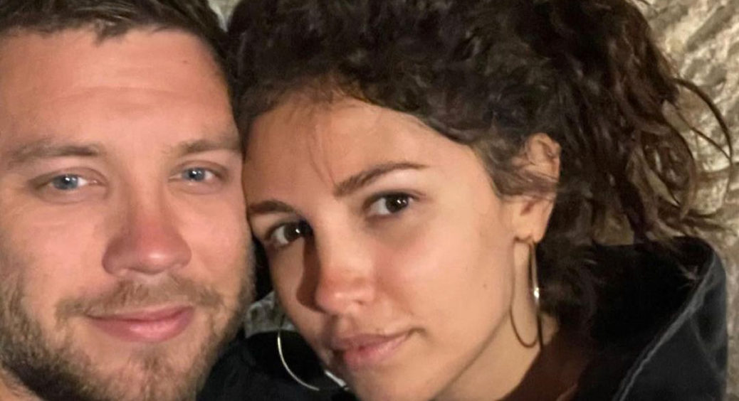 Анна Богдан показала себе у 18 років ще до втручань у зовнішність. Чи закохався б Холостяк в таку учасницю? 