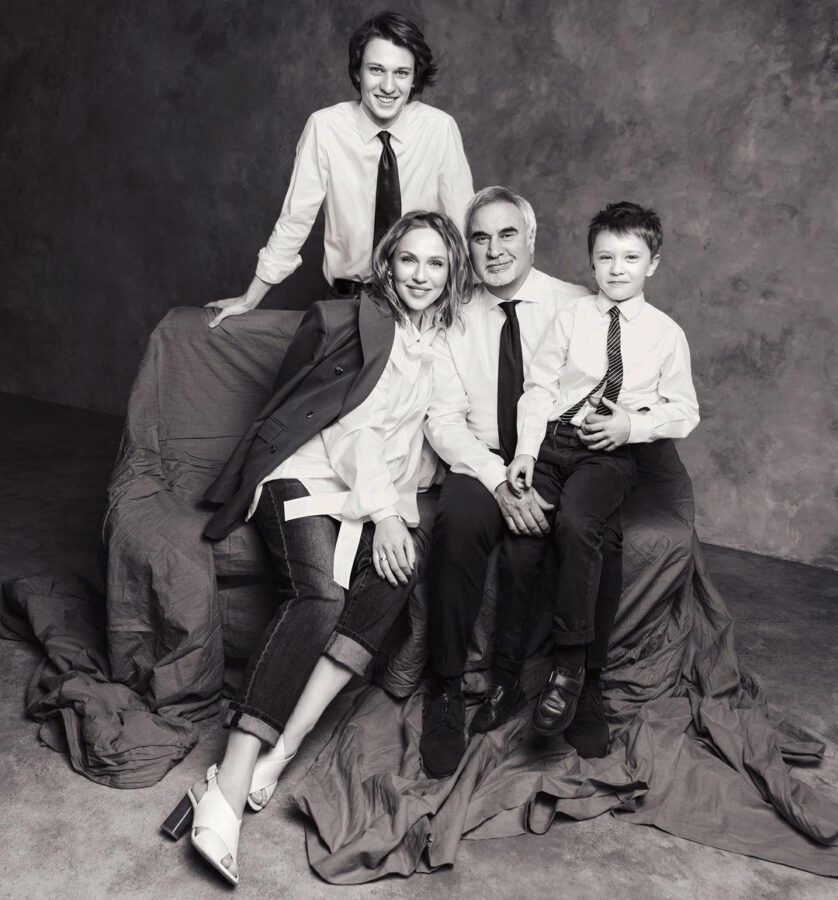Альбіна Джанабаєва і Валерій Меладзе з синами
