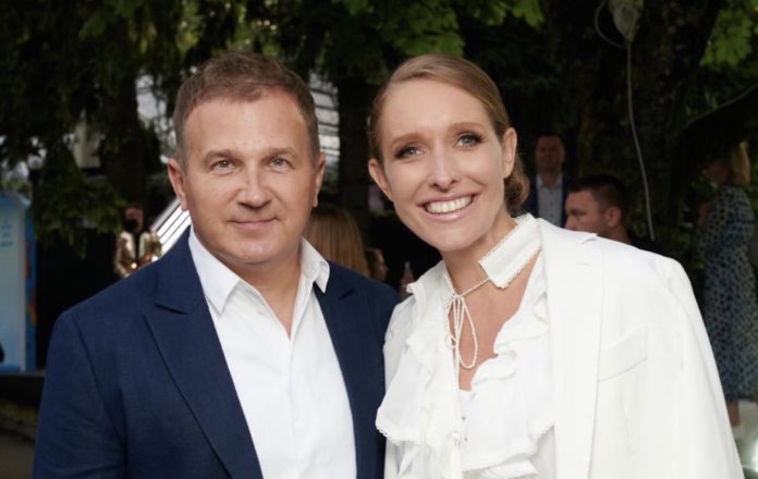 38-річна Катя Осадча показала фото з вагітним животом 38-річна Катя Осадча показала фото з вагітним животом