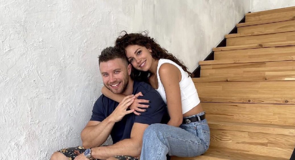 Стало відомо, що Заливако спілкувався з іншою учасницею “Холостяка” після фіналу: Богдан продовжує боротьбу 