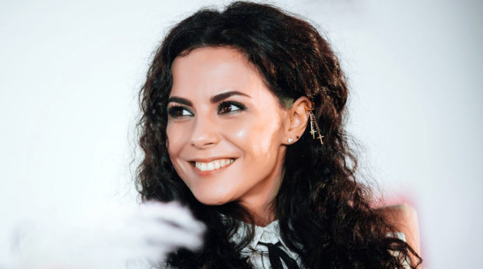 Вагітна Настя Каменських засвітила живіт