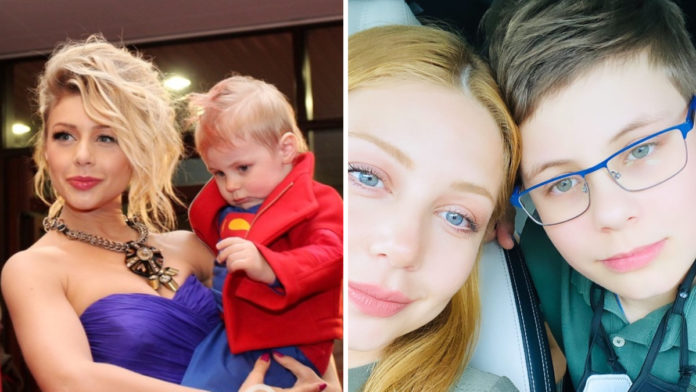 Син Тіни Кароль Веніамін Огір за власні гроші годує біженців