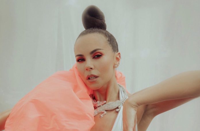 Настя Каменських 