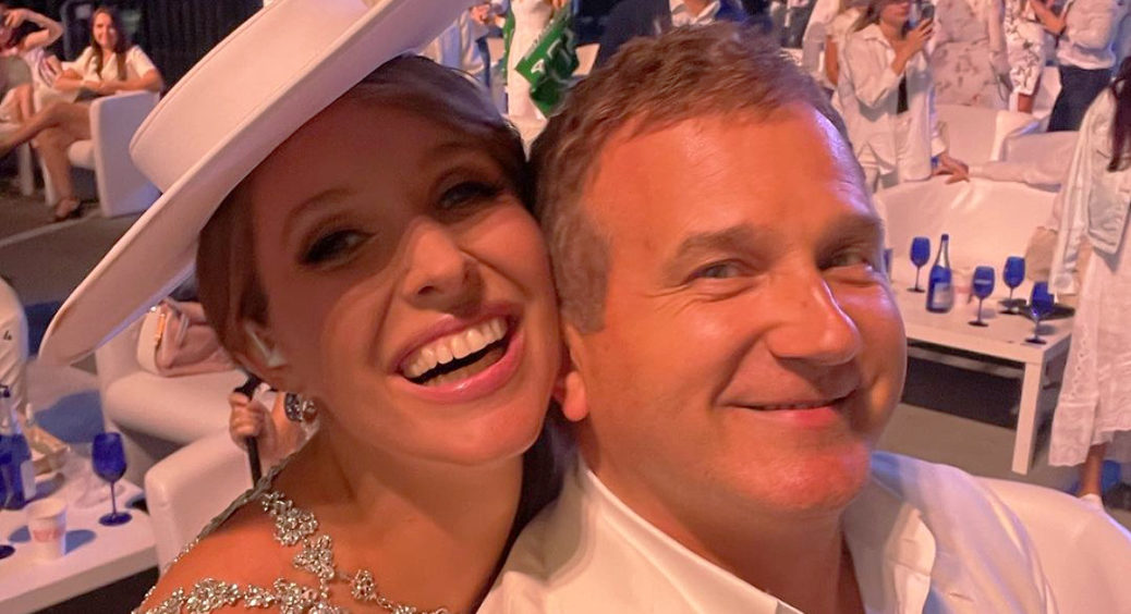 “Вже народила?”: щасливі батьки Юрій Горбунов і Катя Осадча заінтригували фанатів новим фото з-за кордону 