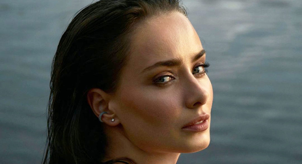 Ксенія Мішина не може забути Олександра Еллерта після його вчинку на їхню річницю:  “Стресовий момент” 