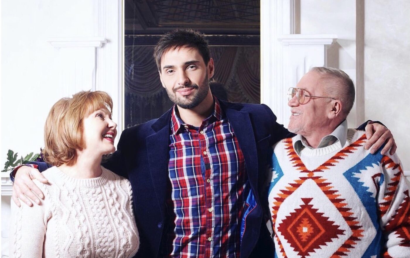 Віталій Козловський з батьками