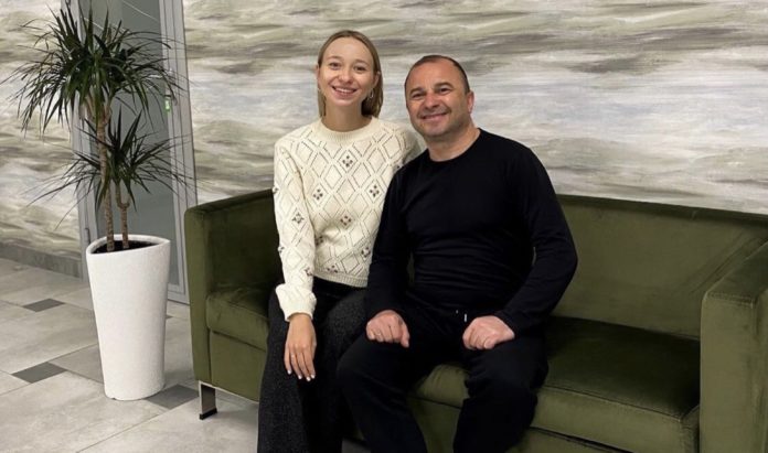 Молода дружина Віктора Павліка Репяхова повідомила про хворобу маленького сина