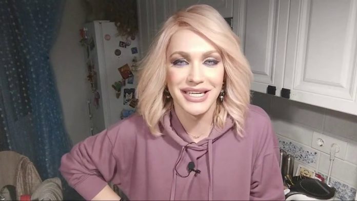 Травесті-діва Монро