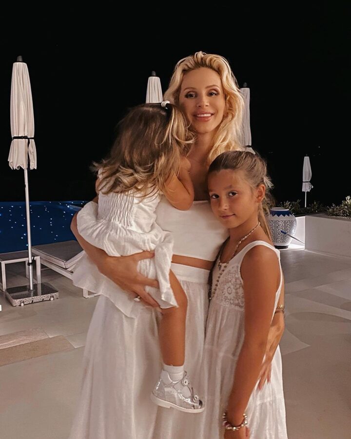 Світлана Лобода з обома доньками – Тільдою і Євою