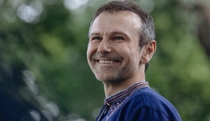 "Вибачте нас, дорослих": Юрій Горбунов і Катя Осадча публічно показали ніжності з двома маленькими синами "Вибачте нас, дорослих": Юрій Горбунов і Катерина Осадча вразили проявом своїх батьківських почуттів "Вибачте нас, дорослих": Юрій Горбунов і Катя Осадча публічно показали ніжності з двома маленькими синами "Вибачте нас, дорослих": Юрій Горбунов і Катерина Осадча вразили проявом своїх батьківських почуттів