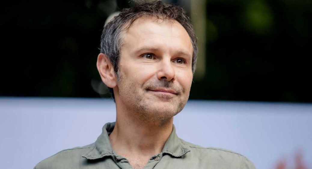 Немолодий татусь Святослав Вакарчук покинув маленького сина та насолоджується життям за кордоном 