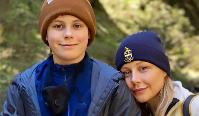 Син Тіни Кароль від Євгена Огіра станцював гопака