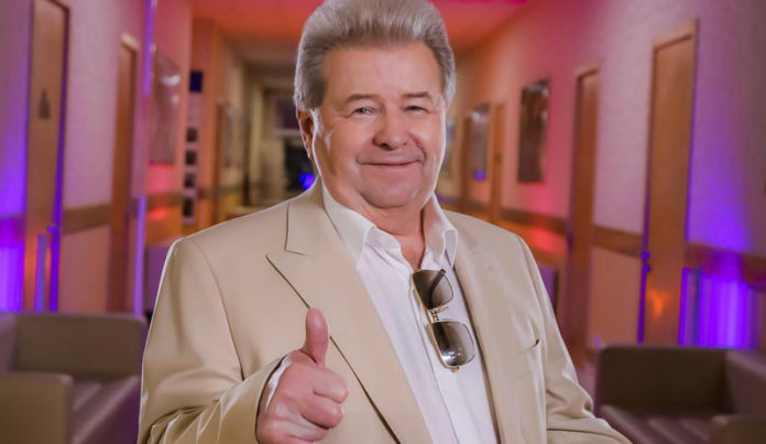 Михайло Поплавський розповів про аварію свого сина Михайло Поплавський розповів про аварію свого сина