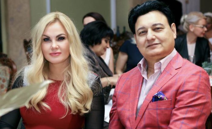 Камалія та мільярдер Мохаммад Захур з'явилися на музичній премії як пара