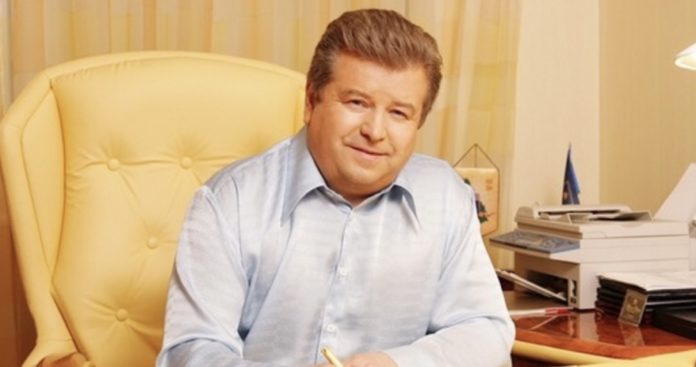 Михайло Поплавський розповів про стосунки з молодими жінками