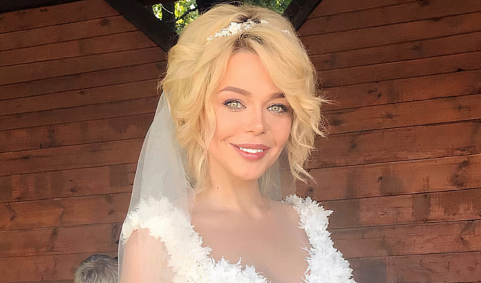 Аліна Гросу більше не співає, а працює у їдальні