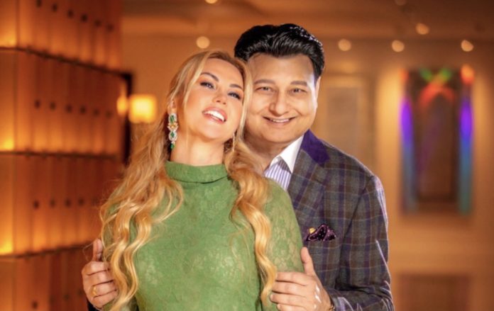 Як виглядає теща мільярдера Захура - Камалія її повна копія Як виглядає теща мільярдера Захура - Камалія її повна копія