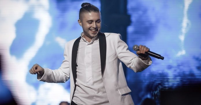 Тарас Тополя та його гурт, там де важко