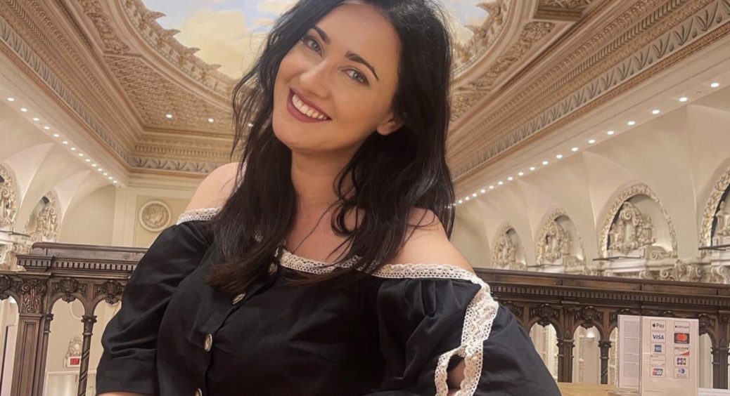 Соломія Вітвіцька показала вагітний животик та нагадала про майбутнє поповнення в її родині: буде малюк 