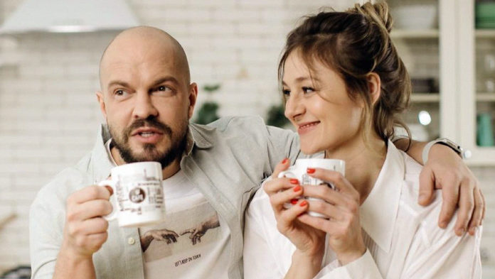 Ольга Мартиновська відрізала волосся та зробила ефектне боб-каре Ольга Мартиновська відрізала волосся та зробила ефектне боб-каре