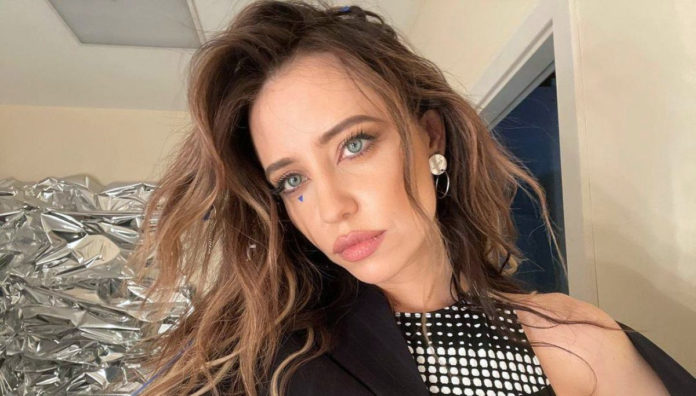 У Наді Дорофєєвої виявили пухлину