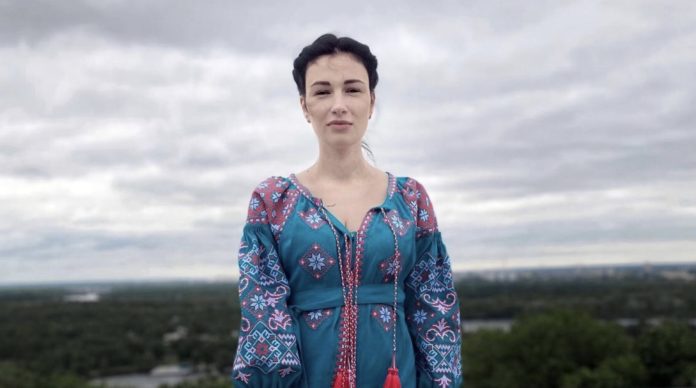 Анастасія Приходько вперше показала свого чоловіка