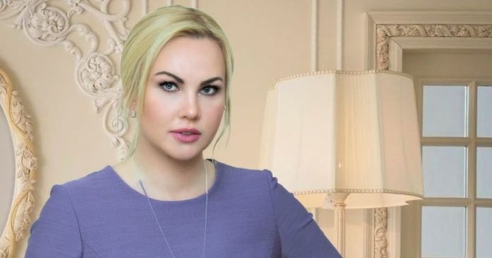 на обкладинці пакистанського журналу.